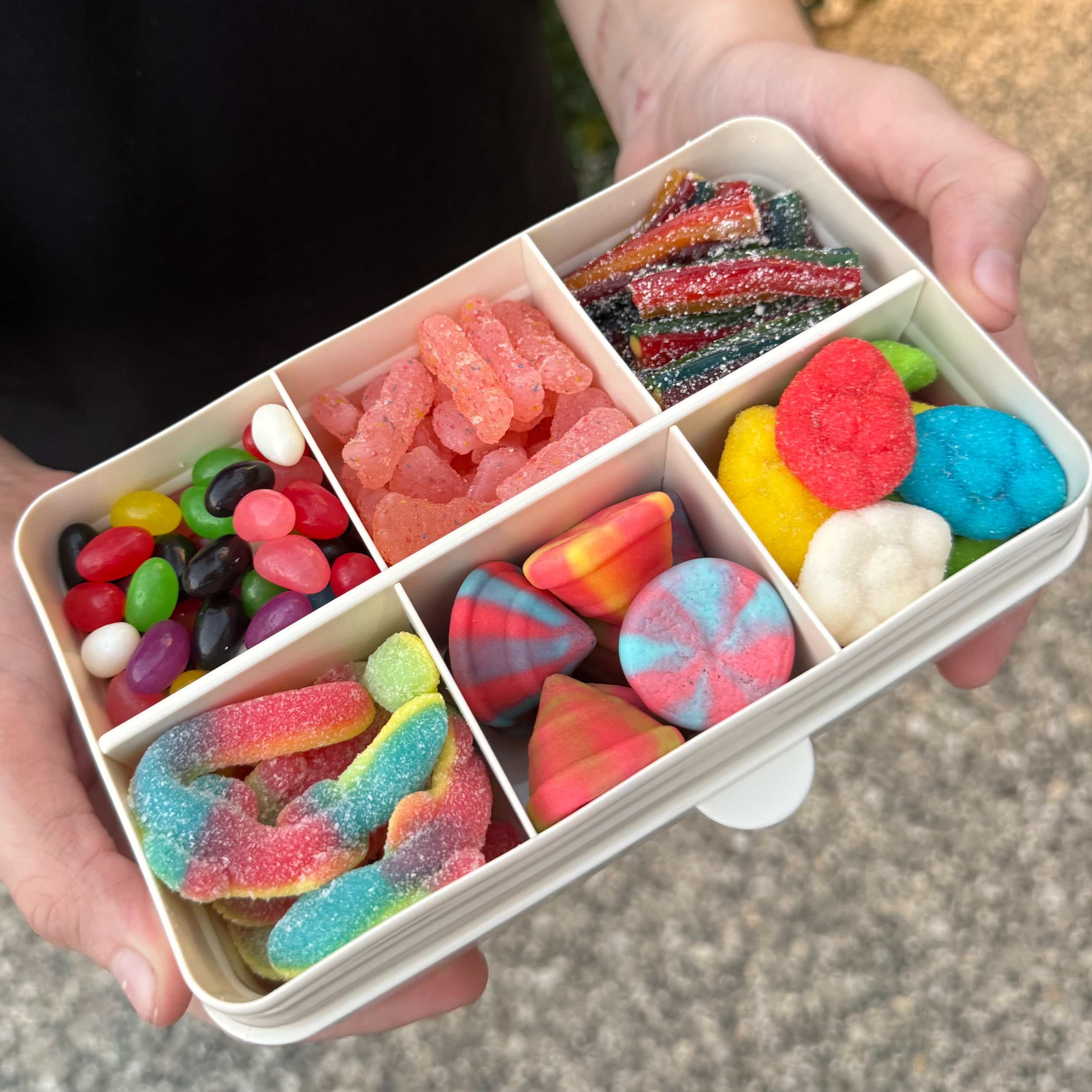 Small Snackle Box - Rainbow
